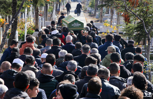 Trafik kazasında ağır yaralanan çocuk hastanede öldü!