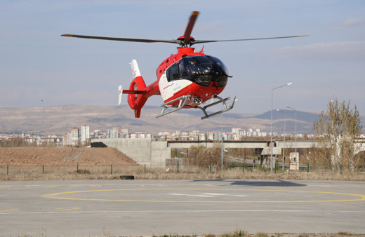 Solunum sıkıntısı çeken bebek ambulans helikopterle Kayseri’ye nakledildi