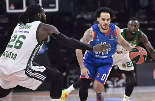 Anadolu Efes Ergin Ataman'ın takımını mağlup etti