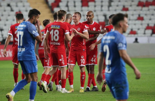 Ziraat Türkiye Kupası 4. Tur'da ilk gün tamamlandı: İşte tur atlayan takımlar