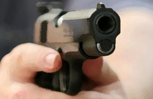 8. sınıf öğrencisi ortalığı kan gölüne çevirdi! 2 ölü, 5 yaralı