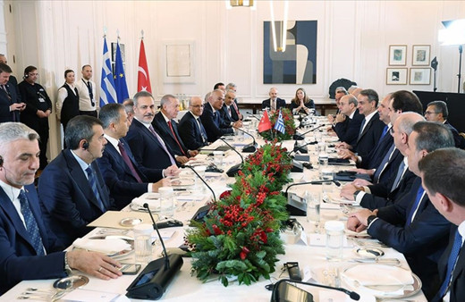 Atina Bildirgesi'nde devamlı yapıcı istişareler vurgusu