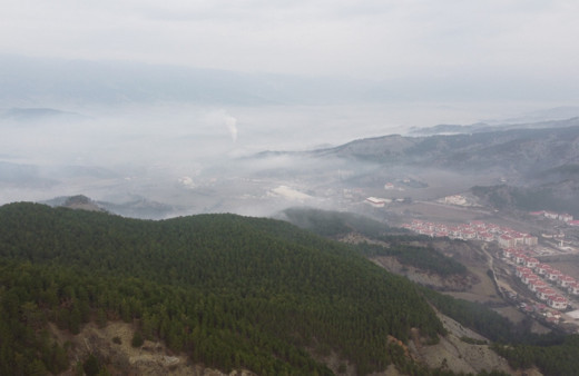 Bolu'da yoğun sis sürücülere zor anlar yaşattı