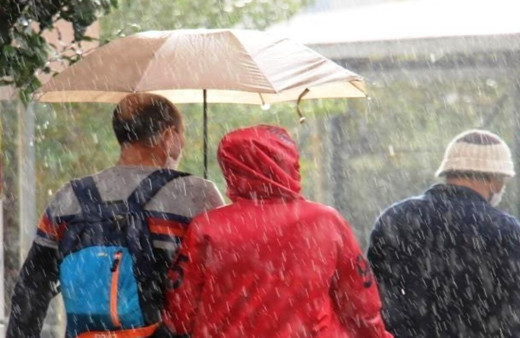 Aydın'a gök gürültülü sağanak yağış uyarısı yapıldı