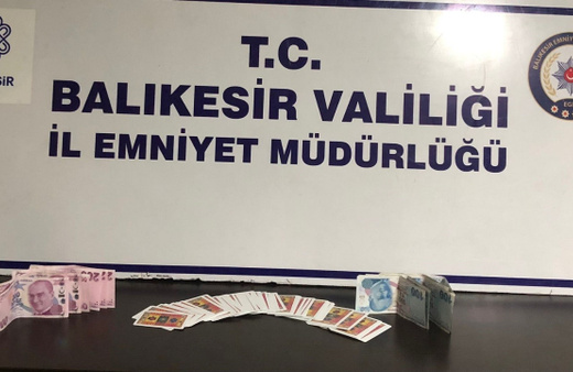 Edremit’te yazlıkta hırsızlık ihbarına giden polis, mültecileri yakaladı