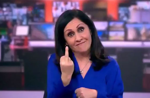BBC sunucusu, canlı yayına orta parmağını göstererek girdi! O anlar sosyal medyada viral oldu