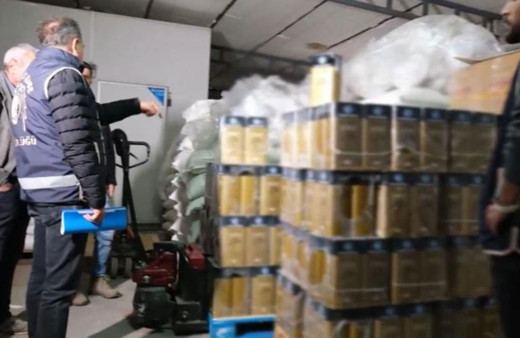 Antalya’da sahte zeytinyağı operasyonu: 4 gözaltı!