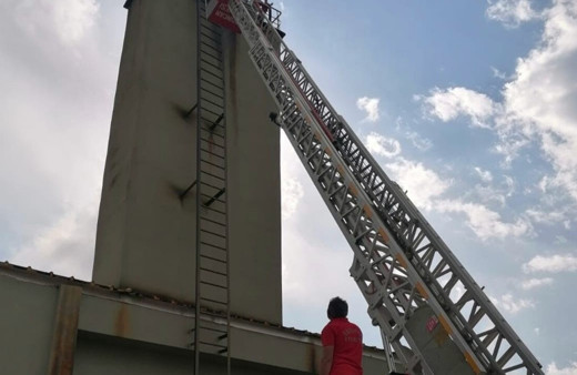 İtfaiye Müdürlüğünden sobalı evler için baca temizliği uyarısı geldi