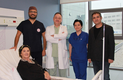 Kapalı akciğer kanseri ameliyatı geçirmişti, normal hayatına hızlıca döndü