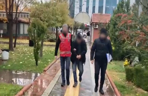 Kamera kaydıyla takip edilen motosiklet hırsızı tutuklandı