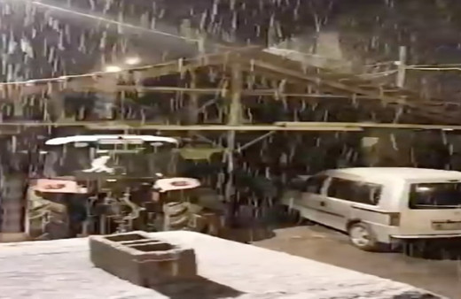 Antalya'nın yaylalarına mevsimin ilk karı düştü