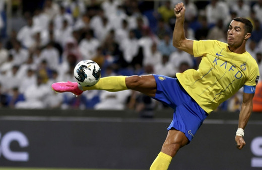 Cristiano Ronaldo 1200. maçında 868. golünü attı!