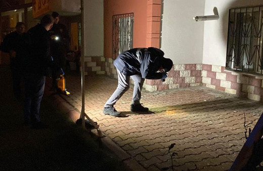 Kayseri'de 9. kattan düşen 17 yaşındaki kız hayatını kaybetti