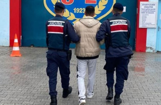 Hakkında 25 yıl 6 ay hapis cezası vardı, operasyonla yakalandı!