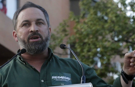 Aşırı sağcı lider, Başbakanı "ayaklarından asmakla" tehdit etti!