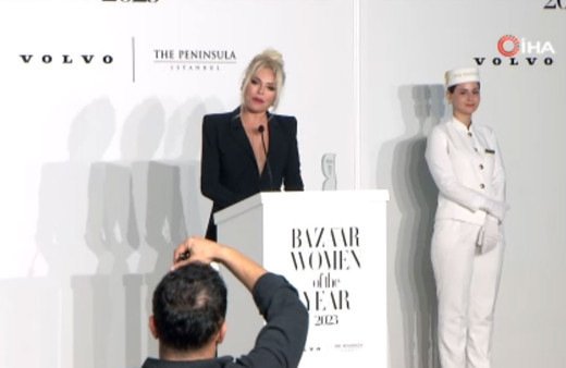 Ajda Pekkan: Kalbim Gazze için atıyor!