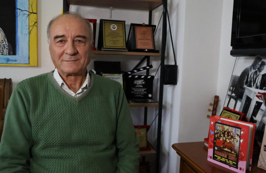 Hababam Sınıfı’nın Dilaver’i depremde ağır hasar alan evinde hayata yeniden başladı