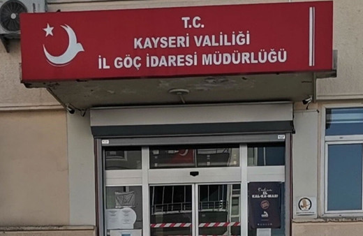 Ülkeye "yasa dışı" giriş yapan 27 kişi Kayseri'de yakalandı!