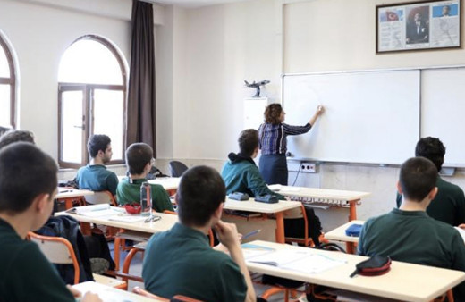 Liselerde "temel hukuk bilgisi" müfredata alındı