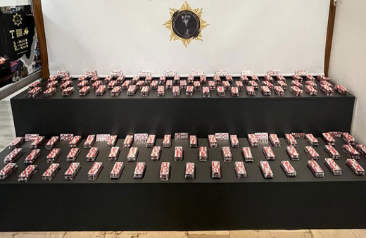 Evinde 13 bin 440 uyuşturucu hap bulundu!