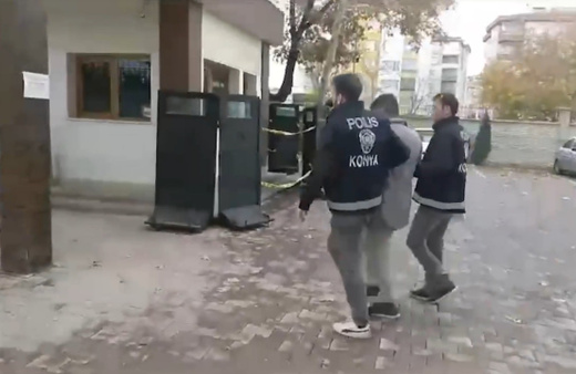 75 yaşındaki vatandaş 2 milyon 600 bin lirasını dolandırılmaktan son anda kurtuldu