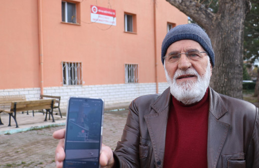 Sivas’ta bir camiye işaretlenen Aykut Kocaman ismi görenlerin dikkatini çekti