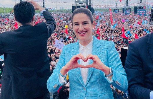 İYİ Parti'de şok istifa! Genel Başkan Yardımcısı Ece Güner İYİ Parti'den ayrıldı! Ekrem İmamoğlu savunması