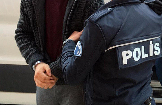 İstanbul'da sosyal medyadan Atatürk'e hakaret eden zanlı tutuklandı