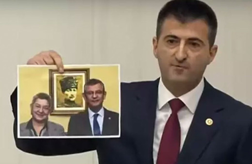 TBMM'de tansiyon yükseldi! Sırrı Sakık Mehmet Ali Çelebi'ye küfretti