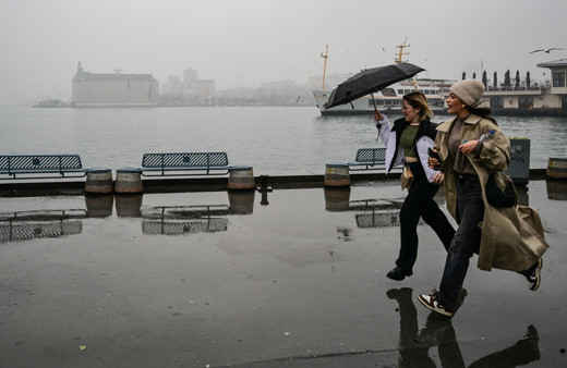 Yurtta kar ve sağanak alarmı! Prof. Dr. Orhan Şen'den İstanbullulara akşam saati uyarısı: Bir an evvel evinize gidin