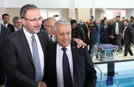 30 yıldır boş duran olimpik yüzme havuzu spora kazandırıldı