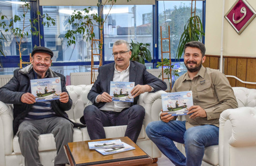 Dünya çapında ilgi gören Adem Amca ve Yaren Leylek hikayesinin kitabı çıktı