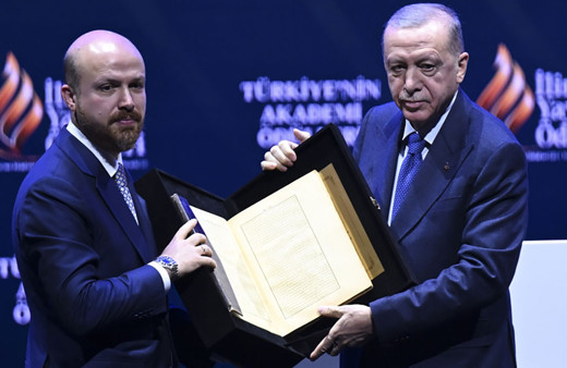 Bilal Erdoğan'dan Cumhurbaşkanı Erdoğan'a hediye! İlim Yayma Ödülleri sahiplerini buldu