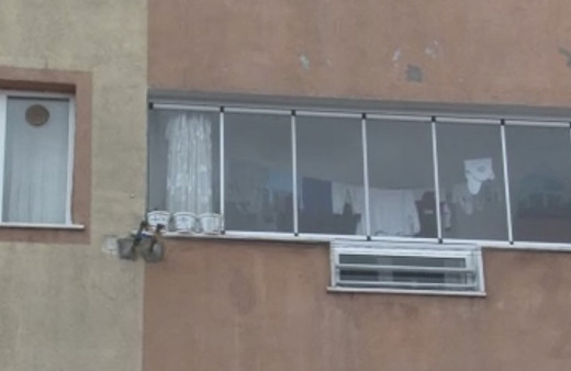 Esenyurt'ta karı koca tartışması kanlı bitti! Çocuklarının gözü önünde eşini defalarca bıçakladı