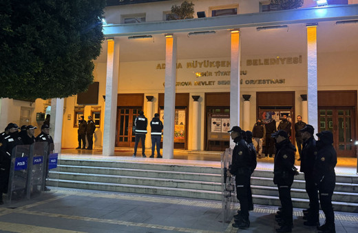 Adana Büyükşehir Belediyesinde rüşvet operasyonu! Çok sayıda gözaltı var!