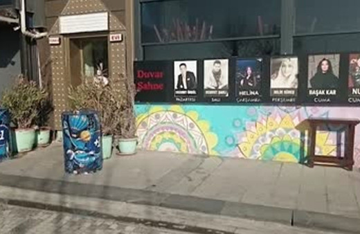 İstanbul'da eğlence mekanına silahlı saldırı: 1 kişi öldü, 3 kişi yaralandı!