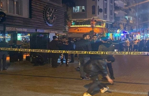 İzmir'de başından vurulan genç, yaşam mücadelesini kaybetti