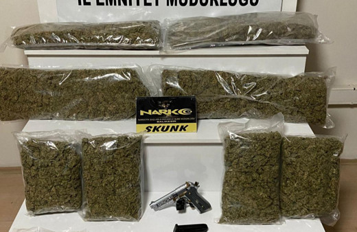 Ambulansla Balıkesir’e uyuşturucu taşırken yakalandılar, 3 kişi gözaltına alındı