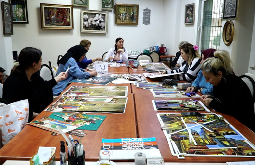 Gaziantep'te ev kadınları boş zamanlarını rölyef yaparak değerlendiriyor