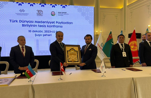 Türk dünyasından Bursa'ya önemli bir görev, başkan Alinur Aktaş oldu