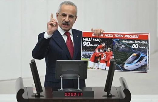 Bakan Uraloğlu açıkladı İstanbul - Ankara arası 80 dakikaya inecek