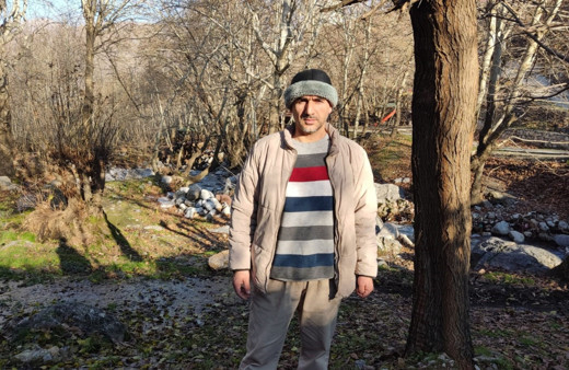 Elazığ’da nesli tehlike altındaki dağ keçileri sürü halinde görüntülendi