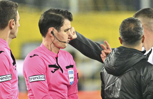 Hakem Halil Umut Meler saldırı sonrası ilk kez konuştu: Saldırıyı Emre Belözoğlu planladı