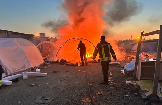 Hatay'daki çadır kentte yangın paniği!