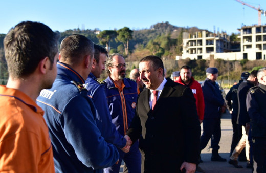 Zonguldak'ta batan Kafkametler'in kayıp 7 mürettebatını arama çalışmaları sürüyor