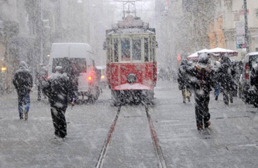 İstanbul'un kar hasreti bitiyor! Kesin tarih belli oldu! Meteoroloji son verileri açıkladı: Kuvvetli yağış ve fırtına bekleniyor