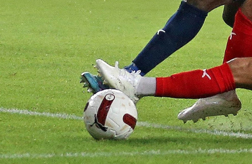 Süper Lig ekibine iki dönem transfer yasağı verildi! Samsunspor'dan flaş açıklama