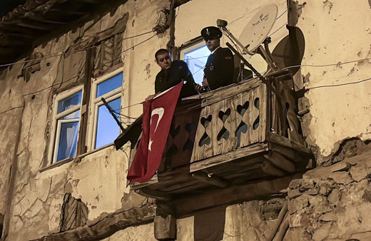 Şehit olan 6 askerin isimleri belli oldu! 6 şehre ve Mekke'ye ateş düştü! Yürek yakan hikayeler...