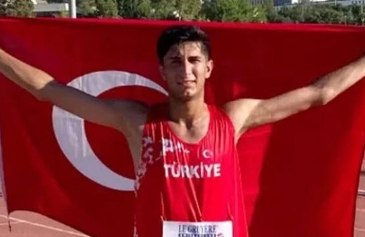 Hayrettin Yıldız, 10 bin metre Türkiye pist rekorunu kırdı!