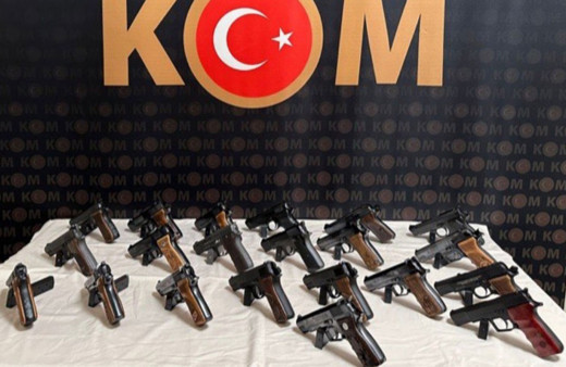 Rize'de silah kaçakçılığı iddiasıyla bir kişi tutuklandı!